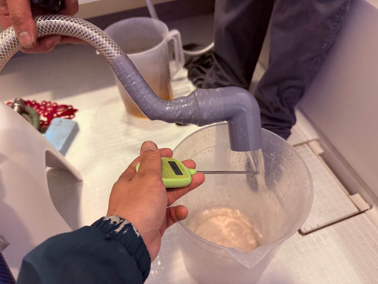 給水・給湯管洗浄工事