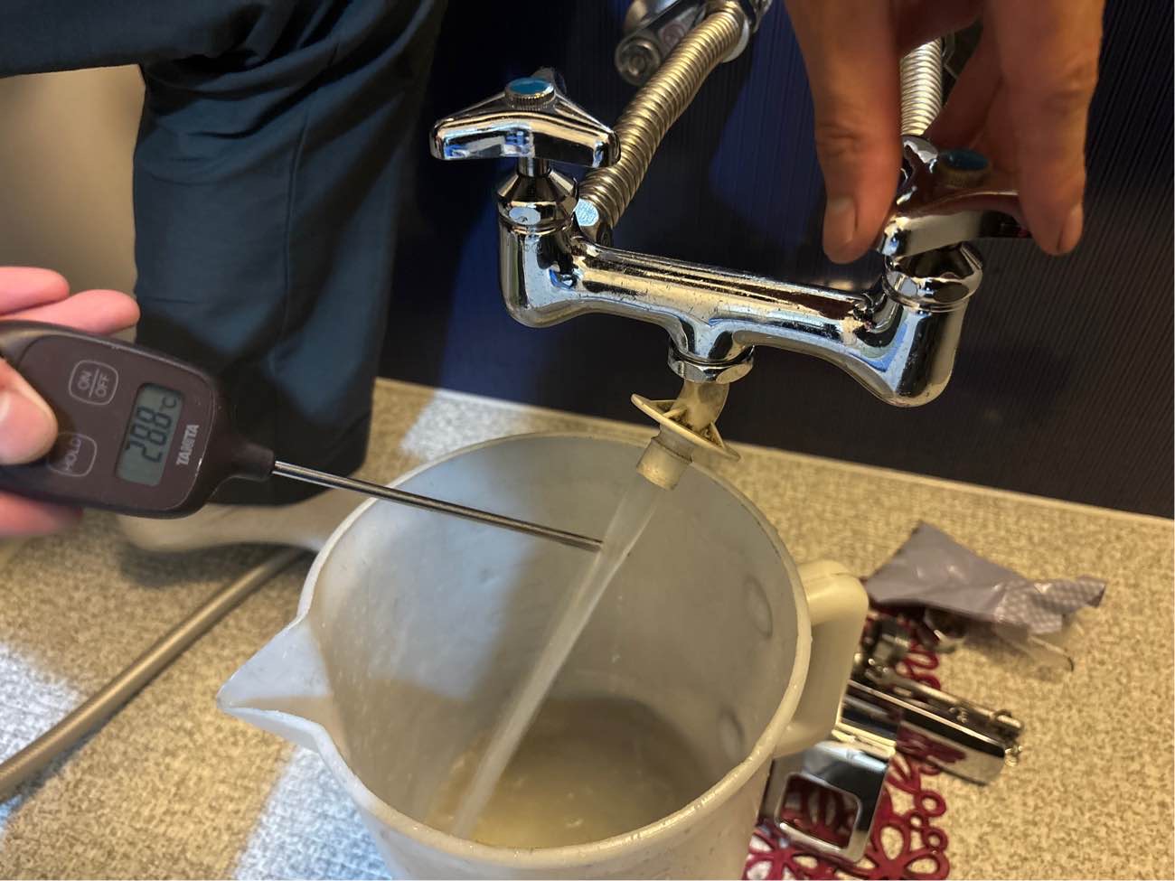 給水・給湯管洗浄工事